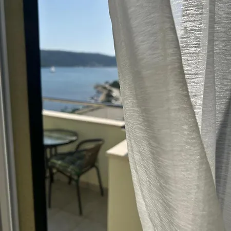 Palada * Poljica (Trogir)
