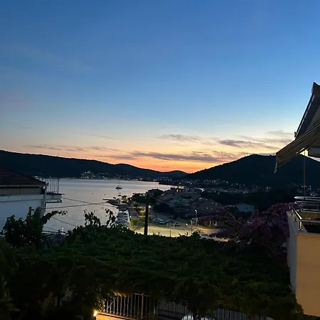 Palada * Poljica (Trogir)